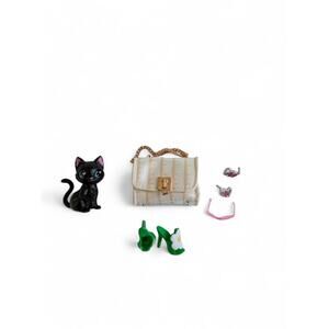 Zuru Mini Brands Fashion Series 4 Ivory Lock Handbag Green Flower Shoes & Cat